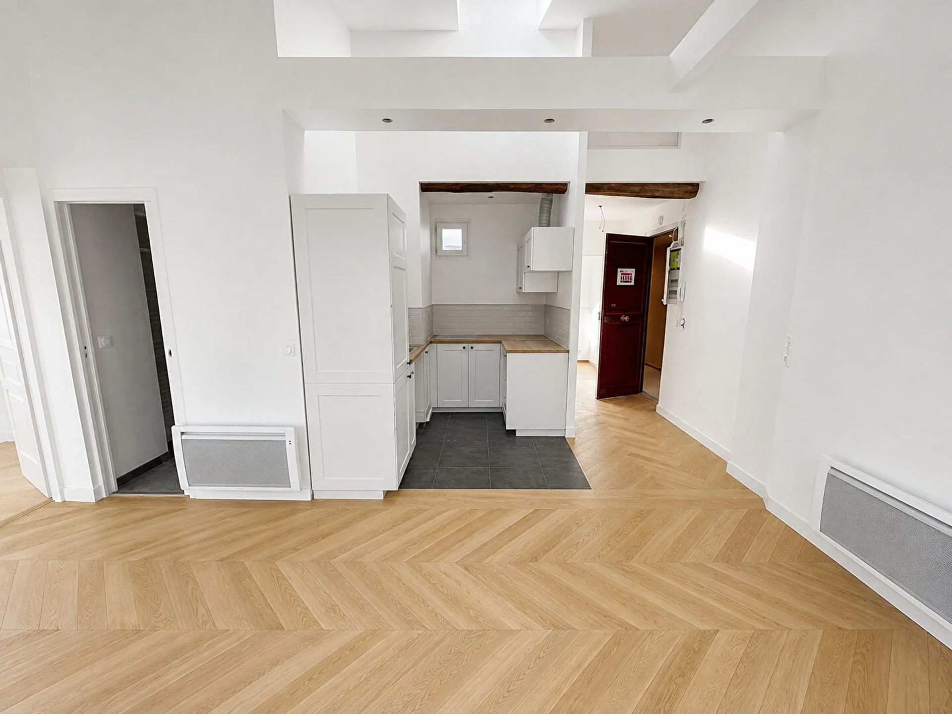 Flat Rue Pierre Semard in Paris