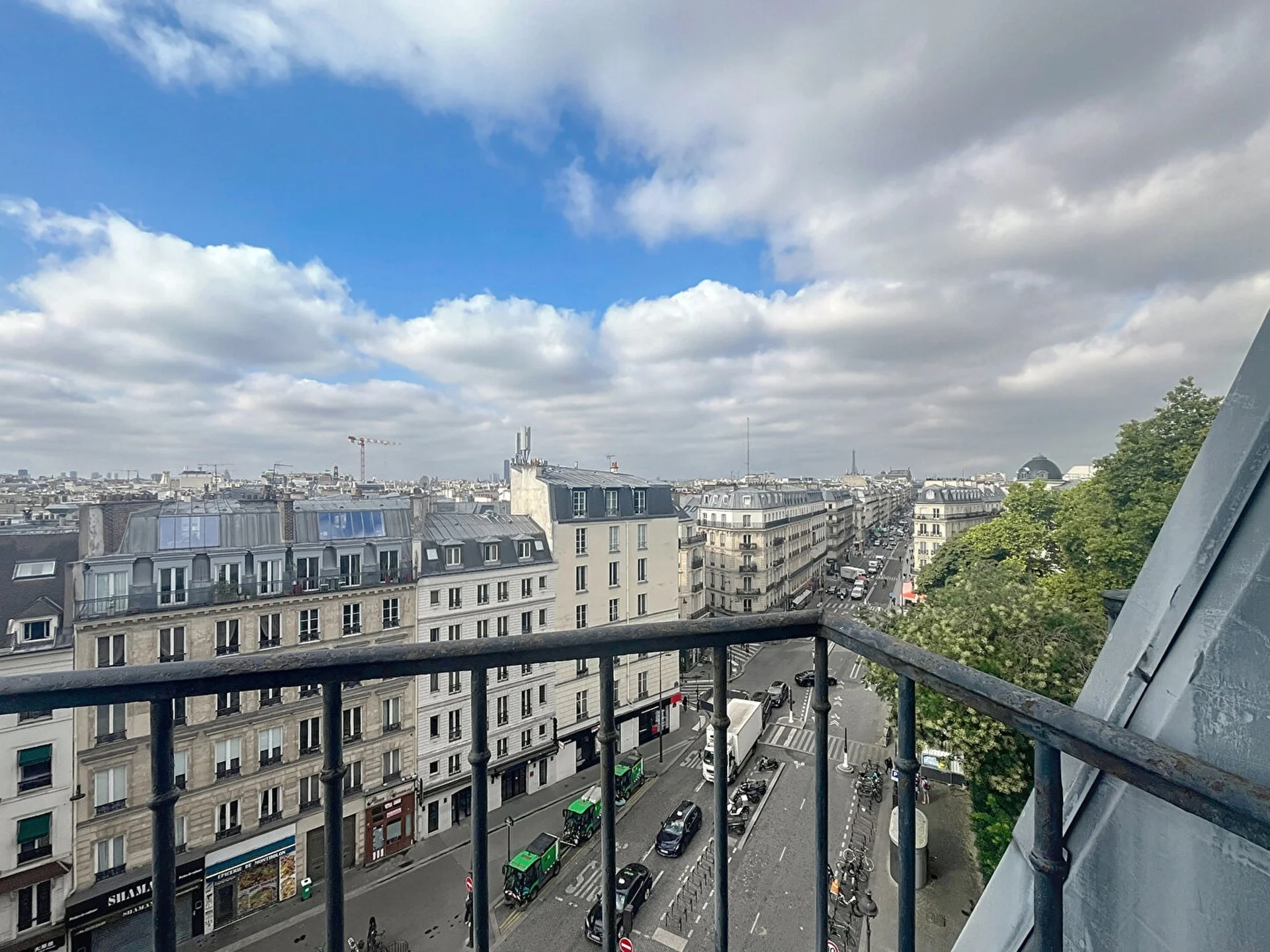 Flat Rue Pierre Semard in Paris