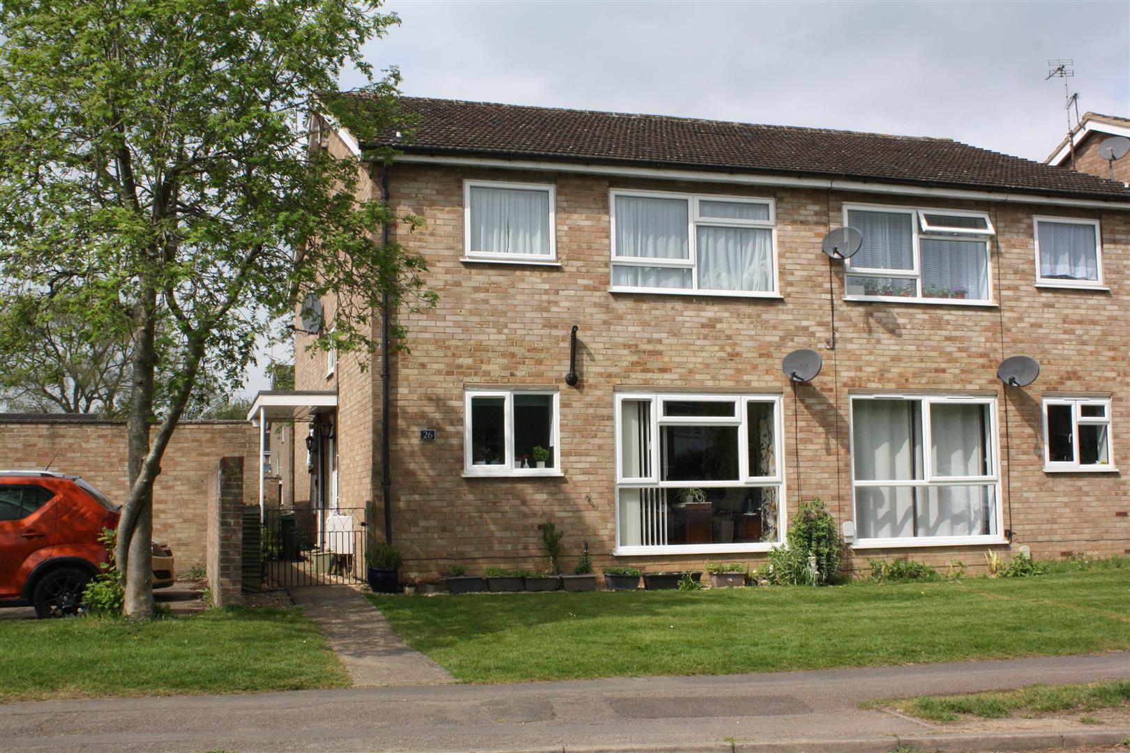 Flat Roundhead Drive in South Oxfordshire