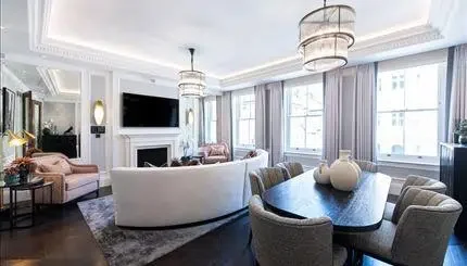Flat Prince of Wales Terrace in Greater London