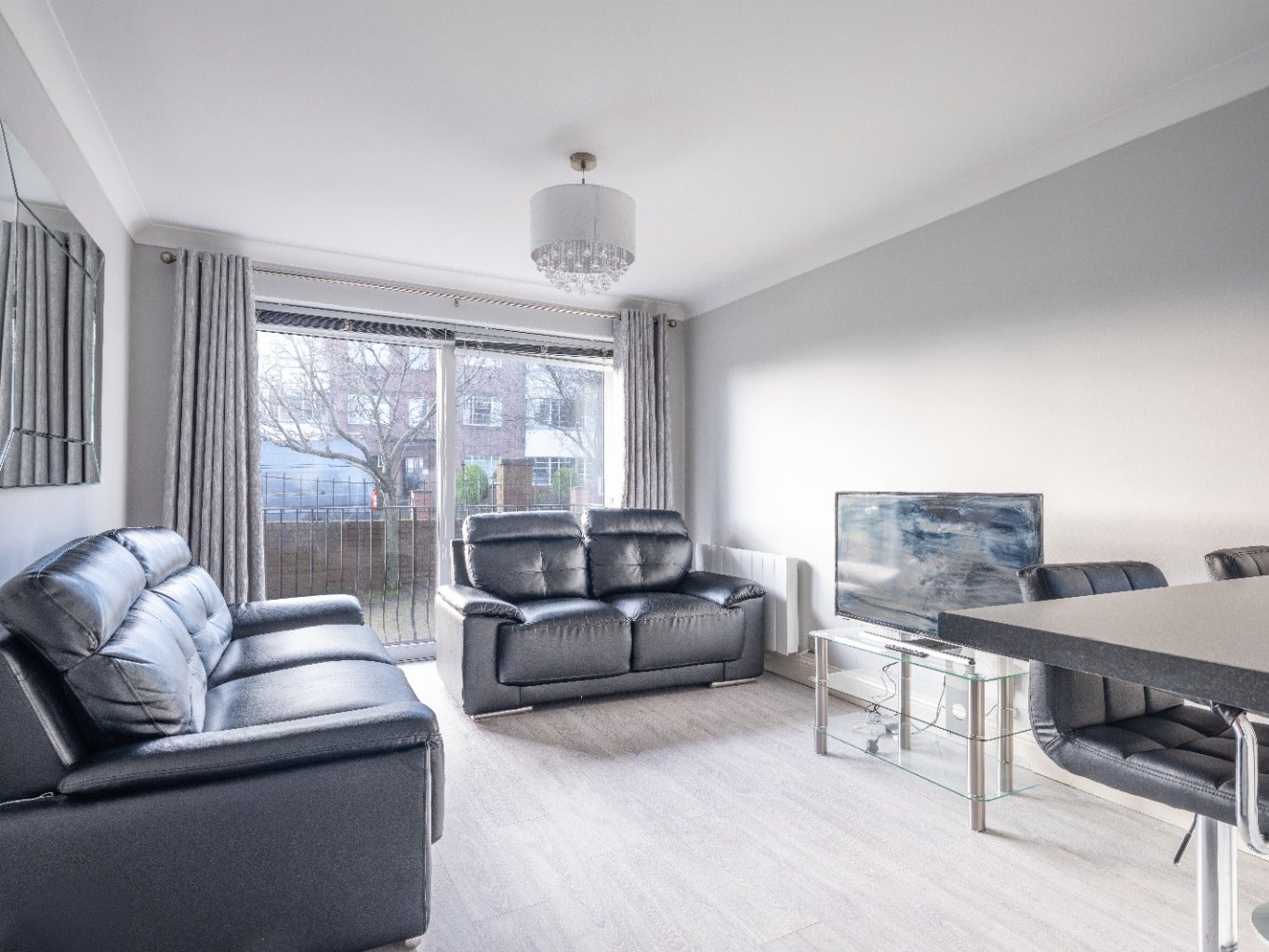 Flat Gowan Terrace in Newcastle upon Tyne