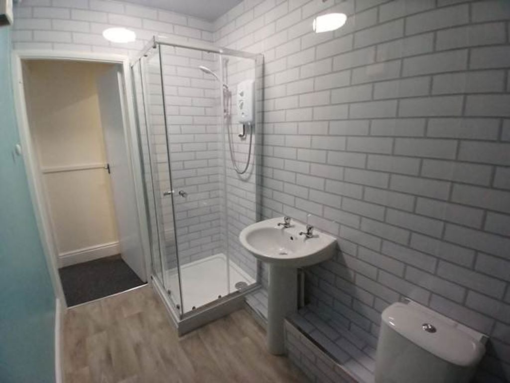 Flat Warwick Street in Barrow-in-Furness