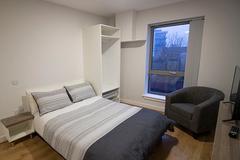 Room Clare Street in Nottingham