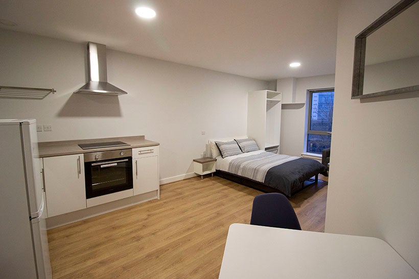 Room Clare Street in Nottingham