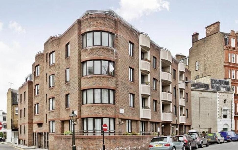 Flat Palace Gate in Greater London