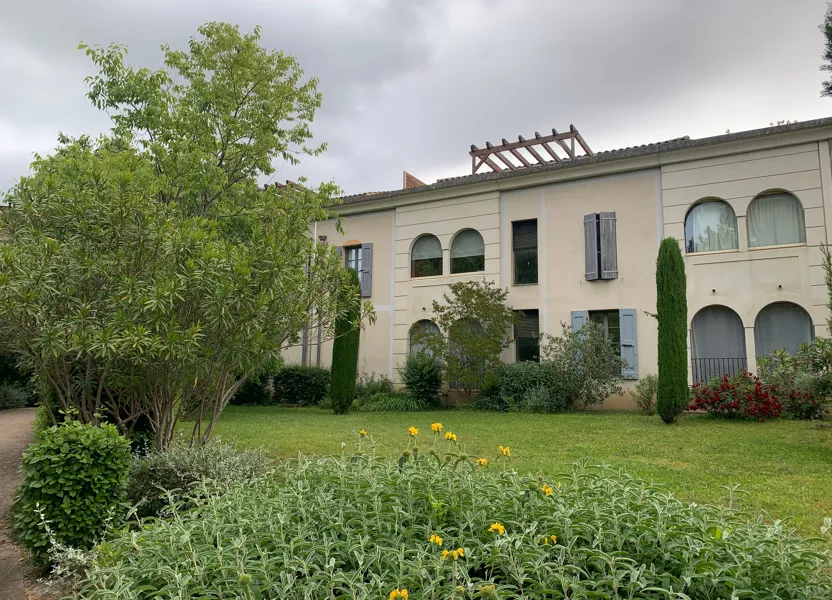 Flat Avenue Georges Chauvin in Uzès