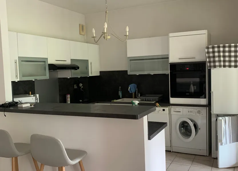 Appartement Avenue Georges Chauvin à Uzès