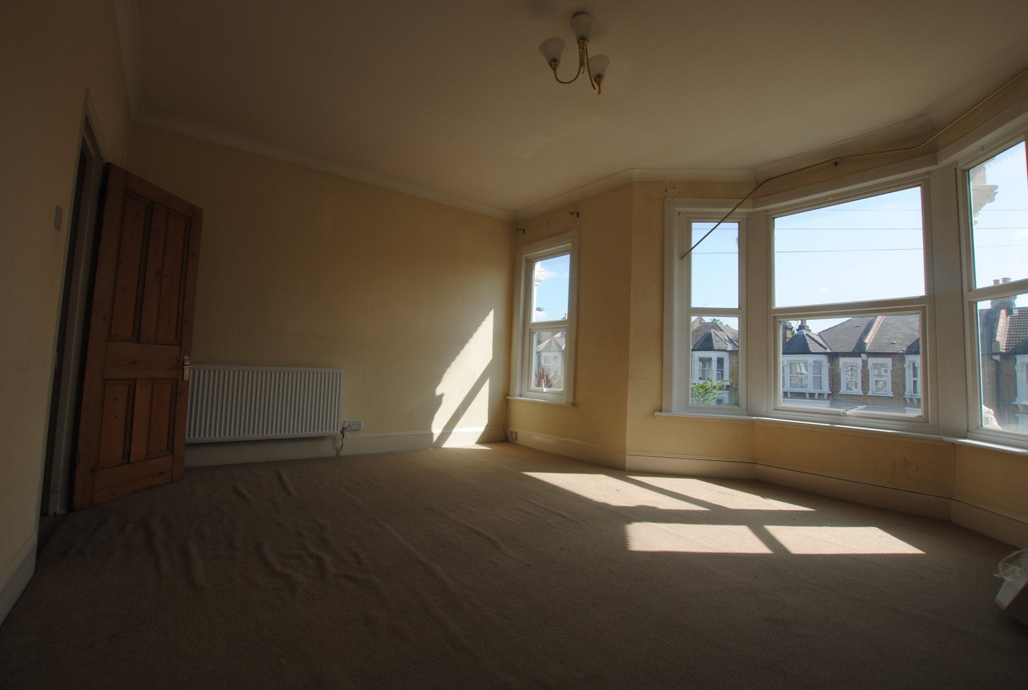 Flat Hurstbourne Road in Greater London