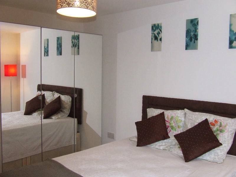 Room West Arbour Street in Greater London