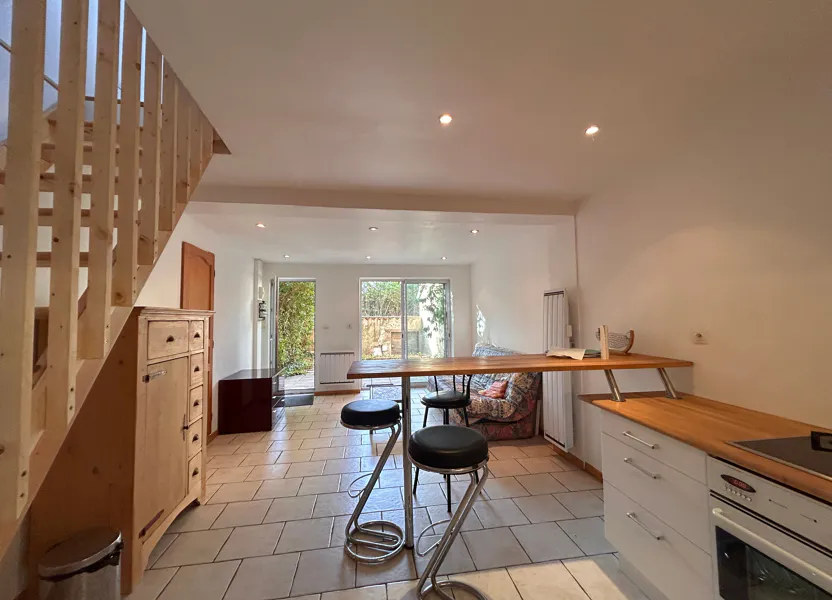Appartement Rue du Professeur André Perrin à Sathonay-Village