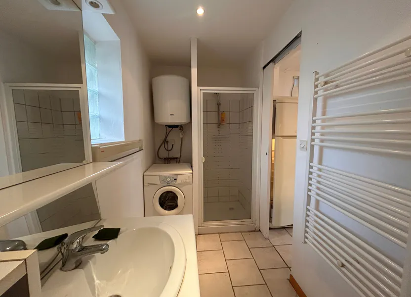 Appartement Rue du Professeur André Perrin à Sathonay-Village