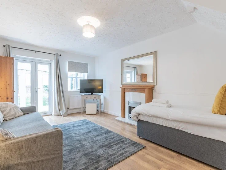 House Thistle Close in Basildon