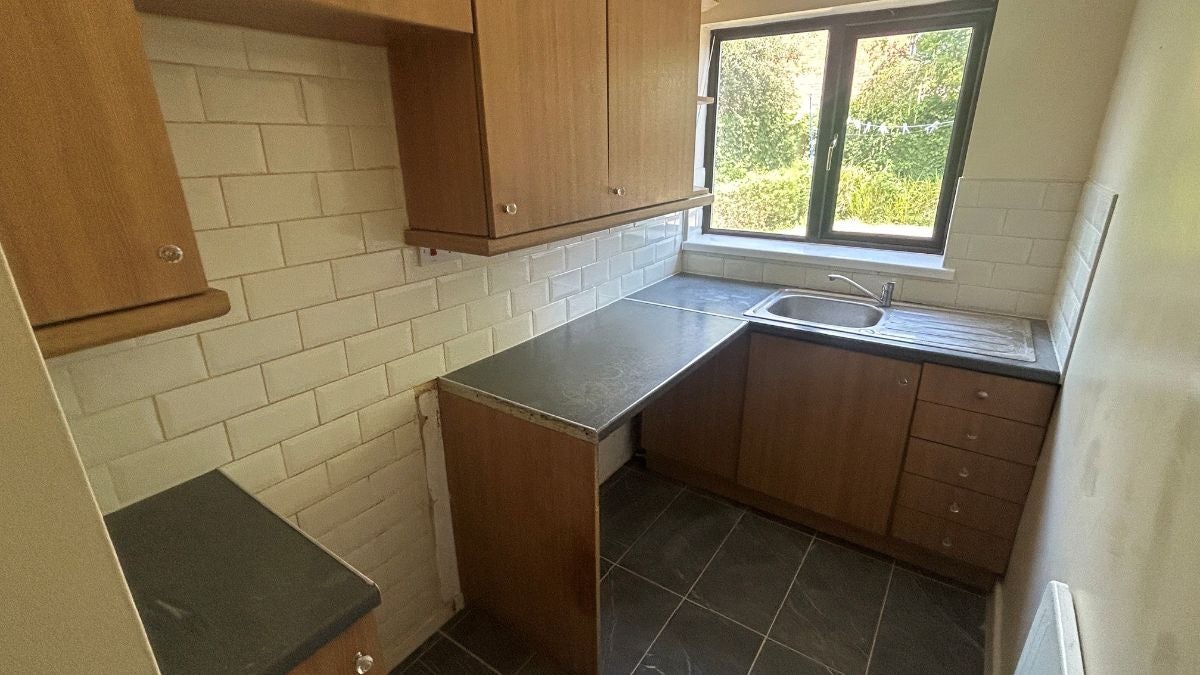 Flat Grenville Close in Willenhall
