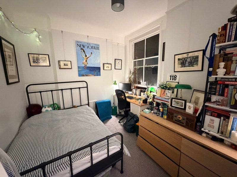 Room Elgin Avenue in City of Westminster