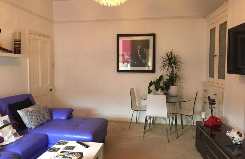Flat Rokeby Terrace in Newcastle upon Tyne