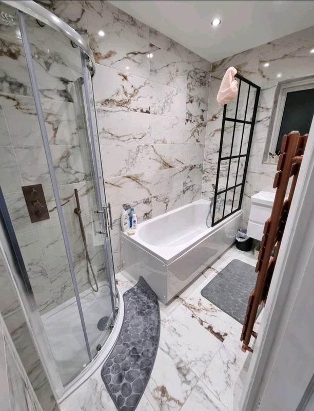 Room Pasteur Gardens in Greater London