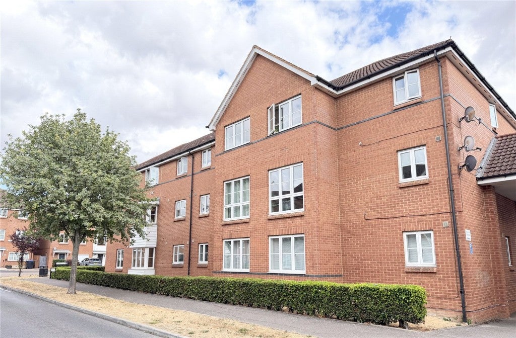 Flat Layton Street in Welwyn Hatfield