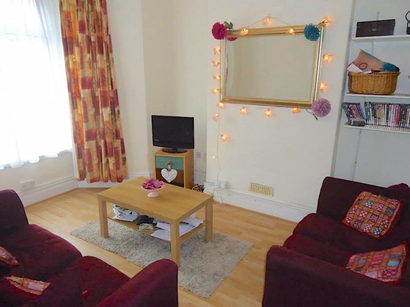 Flat Moy Road in Cardiff
