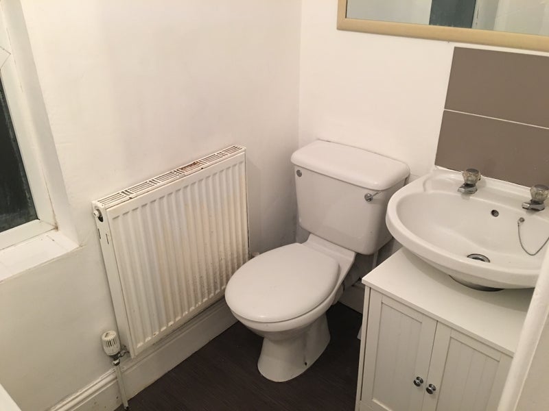 Room Eastleigh Road in Leicester