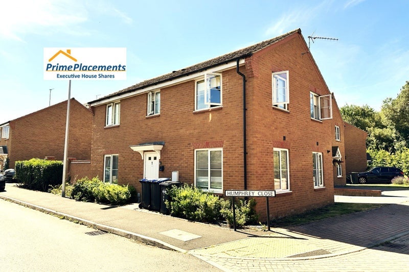 Room Barnaby Road in Rugby