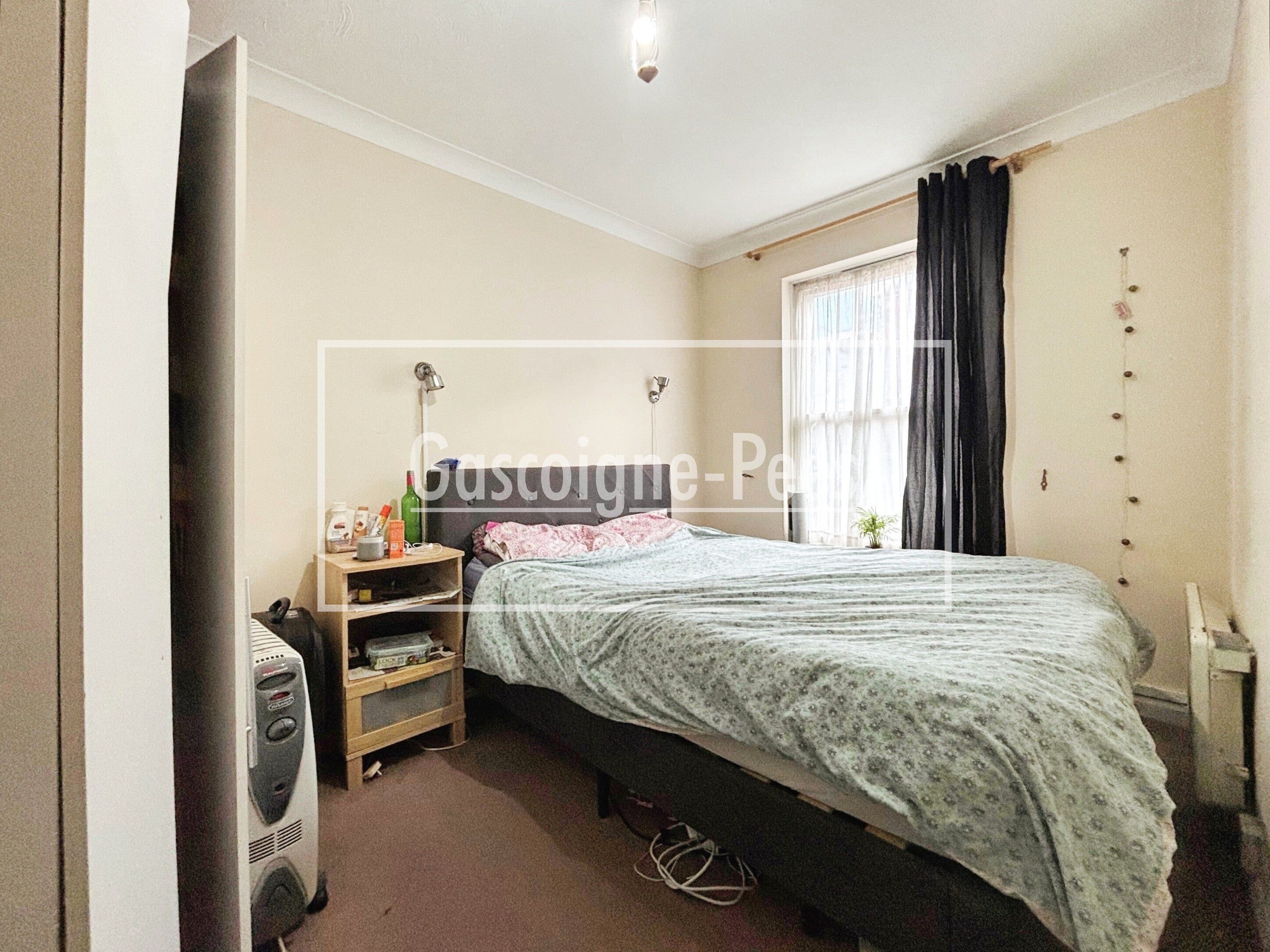 Flat Onslow Street in Guildford