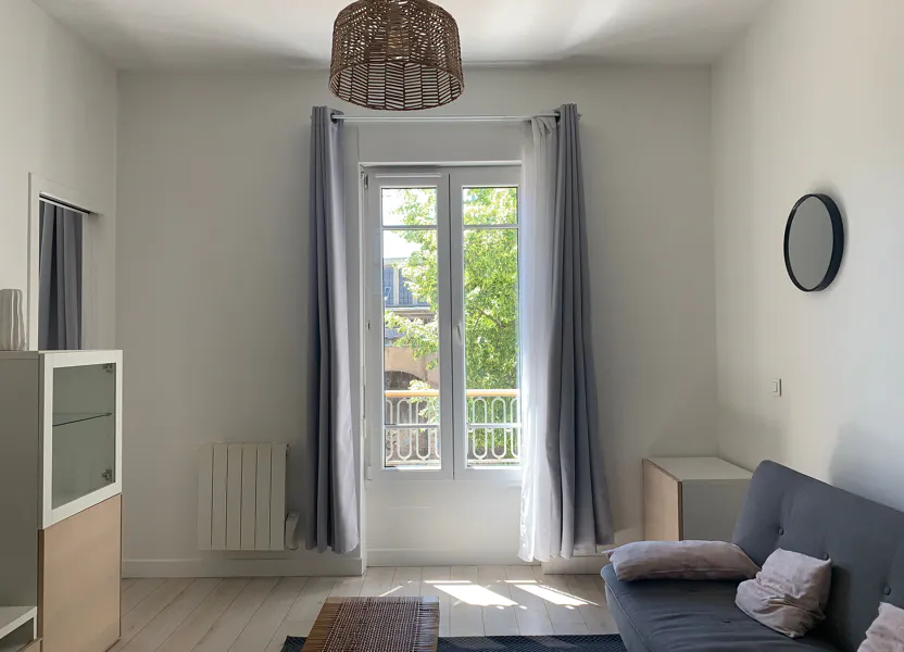 Flat Avenue Berthelot in Lyon