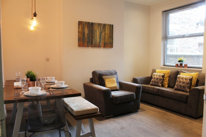 Room Regent Road in Stoke-on-Trent