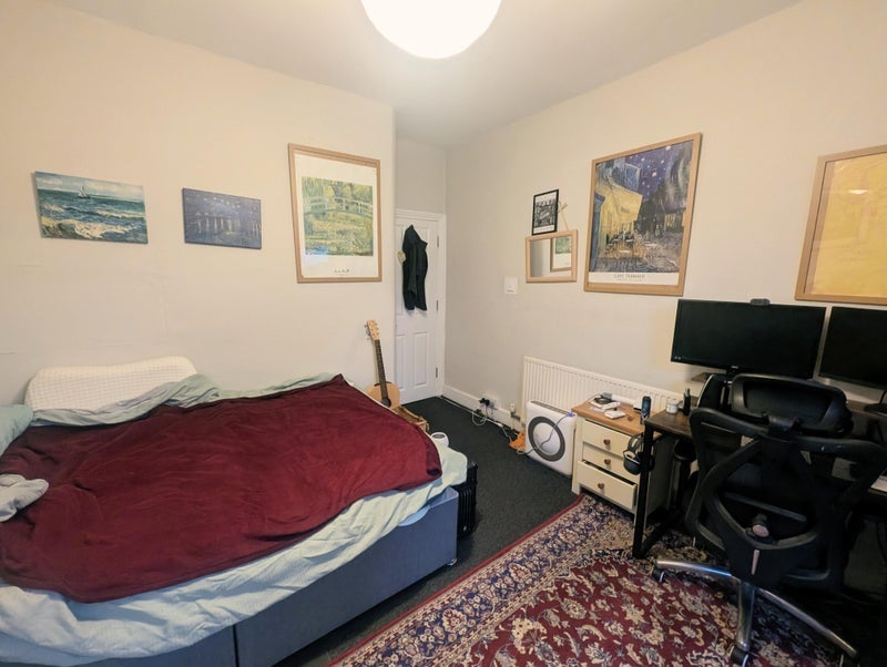 Room Ribblesdale Road in Greater London
