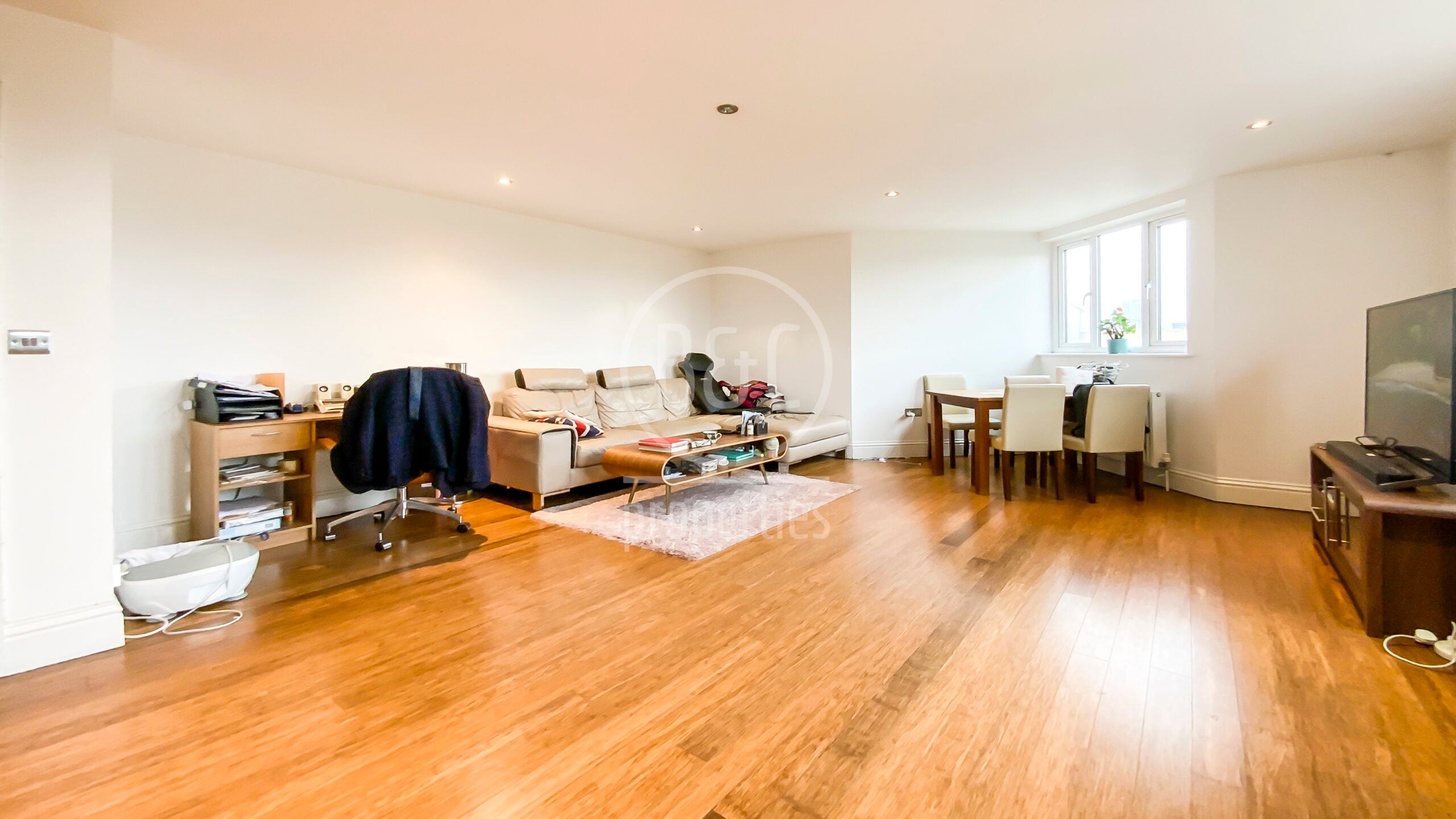 Flat Trundleys Terrace in Greater London