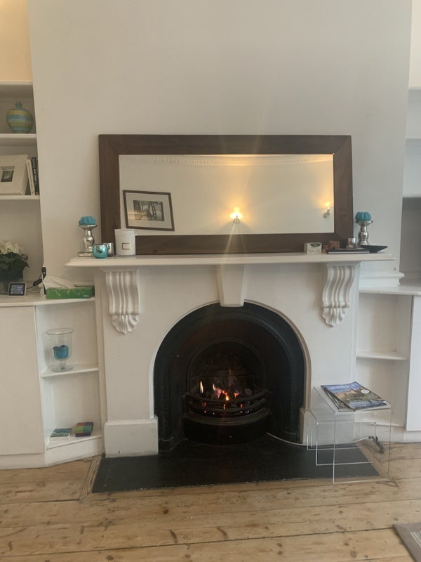 Flat Sinclair Road in Greater London