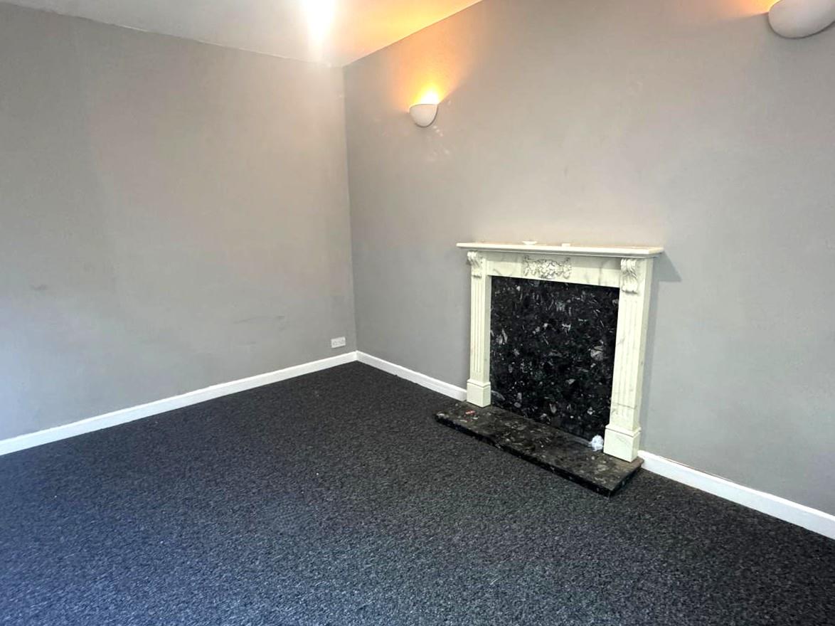 Flat Stapleton Road in Bristol