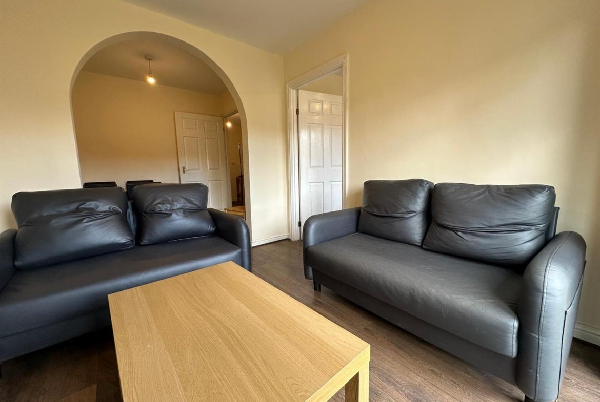 House Bramwell Close in Sheffield