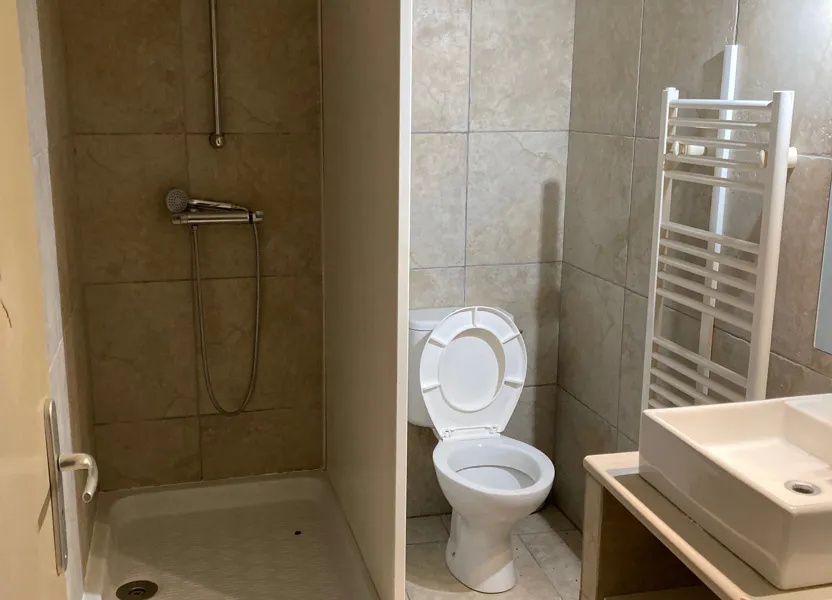 Flat Rue Font de l'Aube in Cadenet