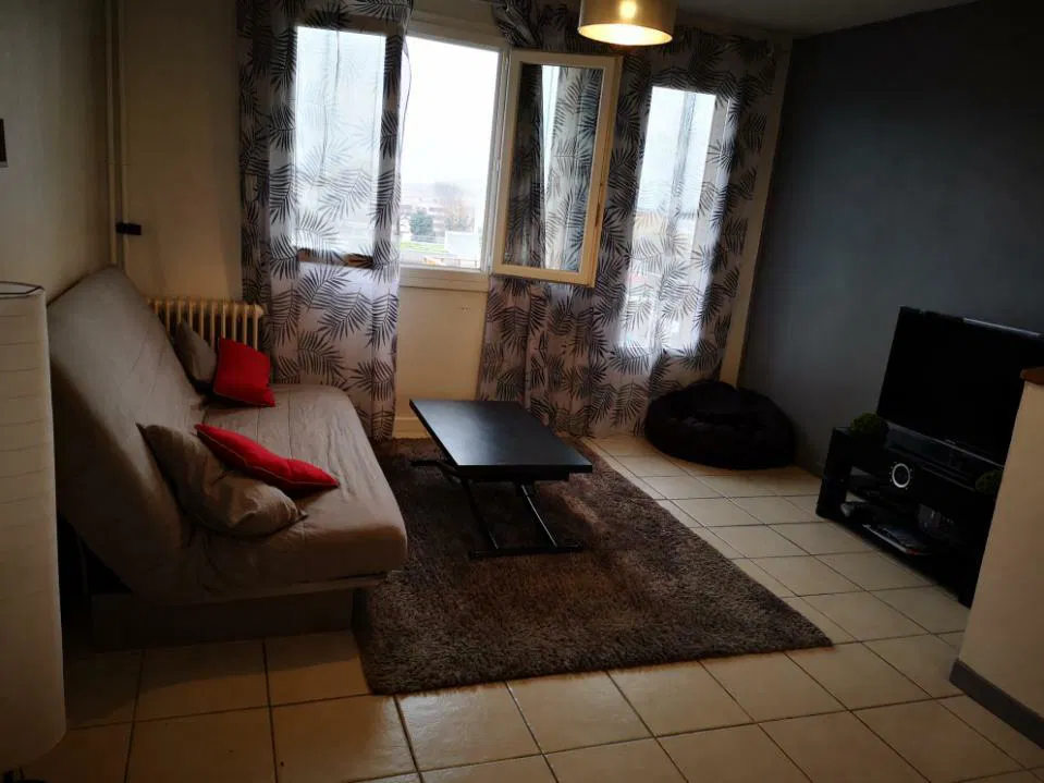 Appartement Rue Claude Genin à Grenoble