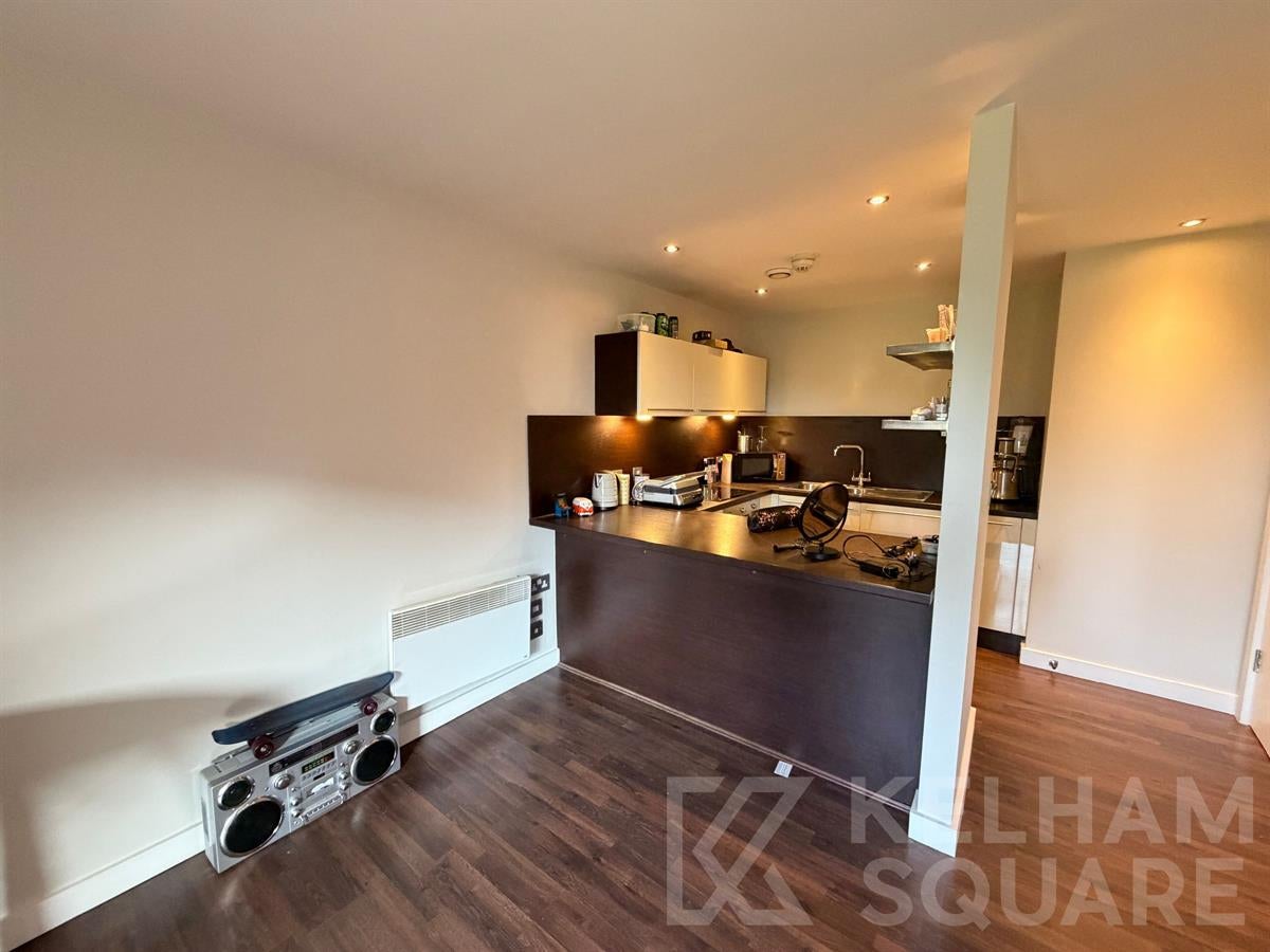 Flat Mowbray Street in Sheffield