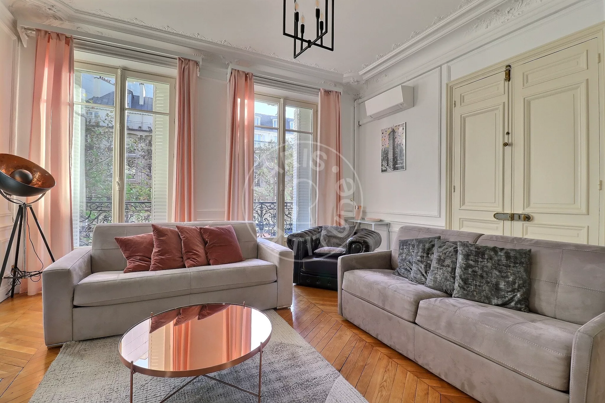 Appartement Avenue des Ternes à Paris