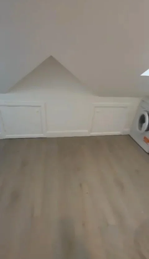 Flat Otford Crescent in Greater London
