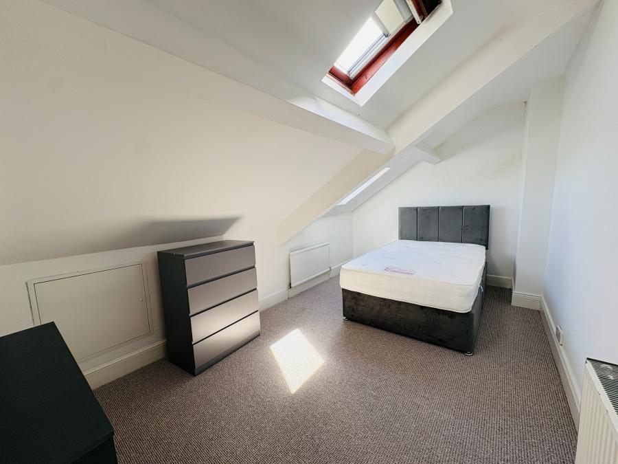 Room Elmwood Street in Sunderland