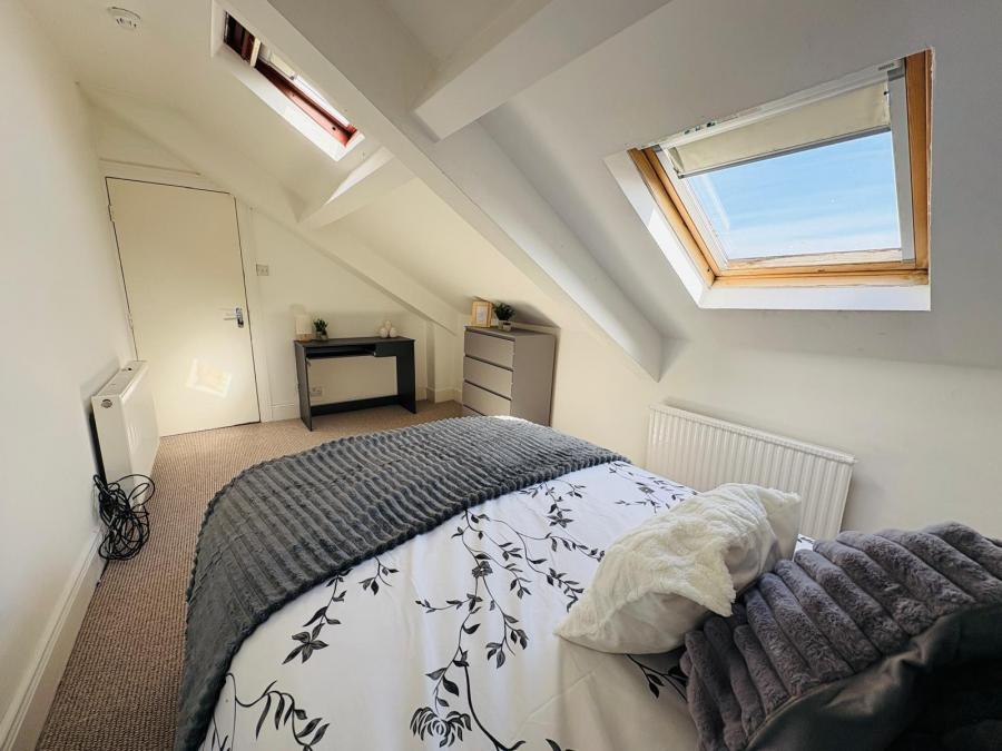 Room Elmwood Street in Sunderland