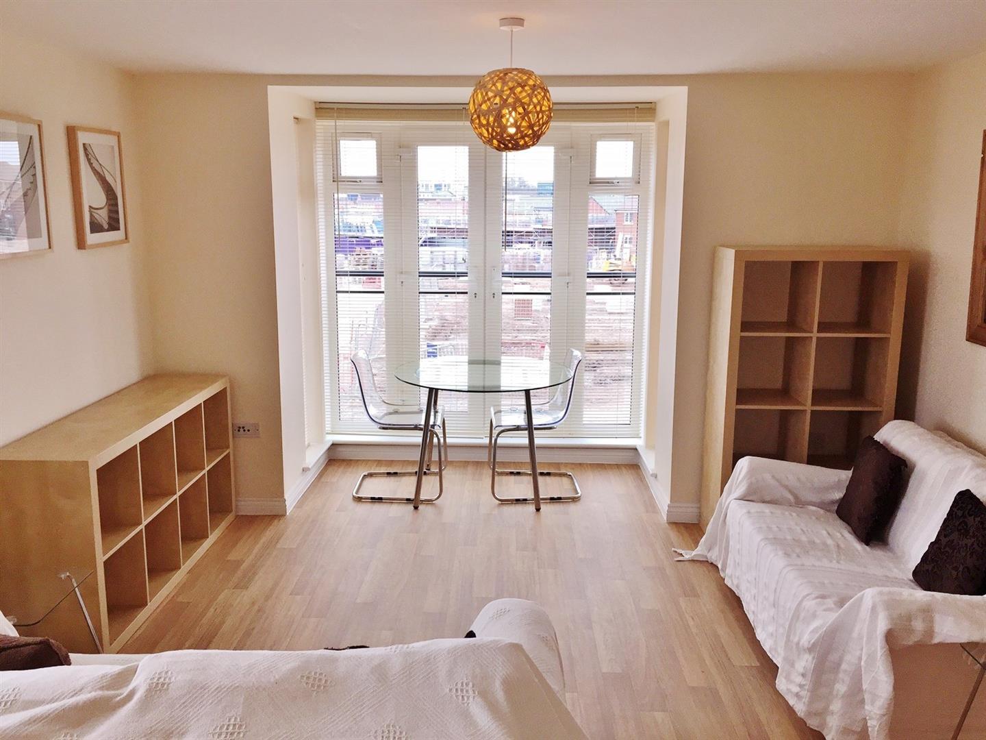 Flat Anglian Way in Coventry