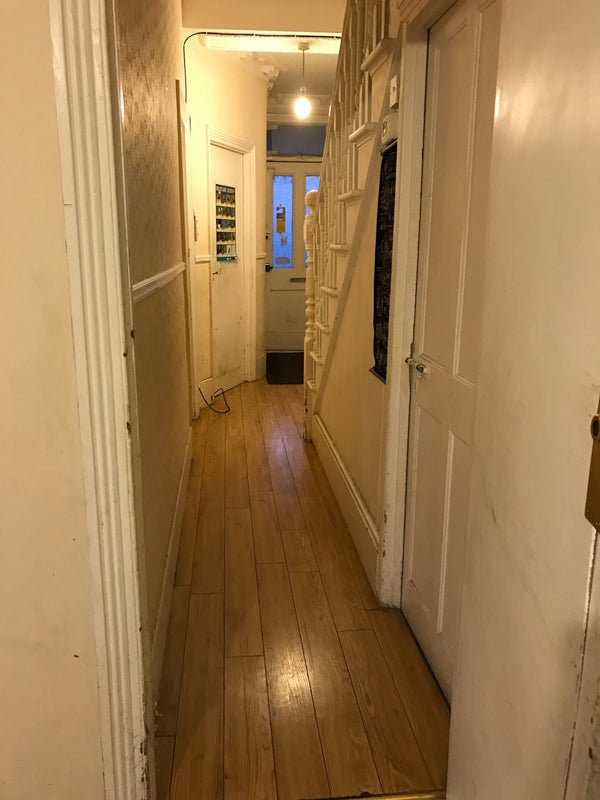 Room Central Park Road in Greater London