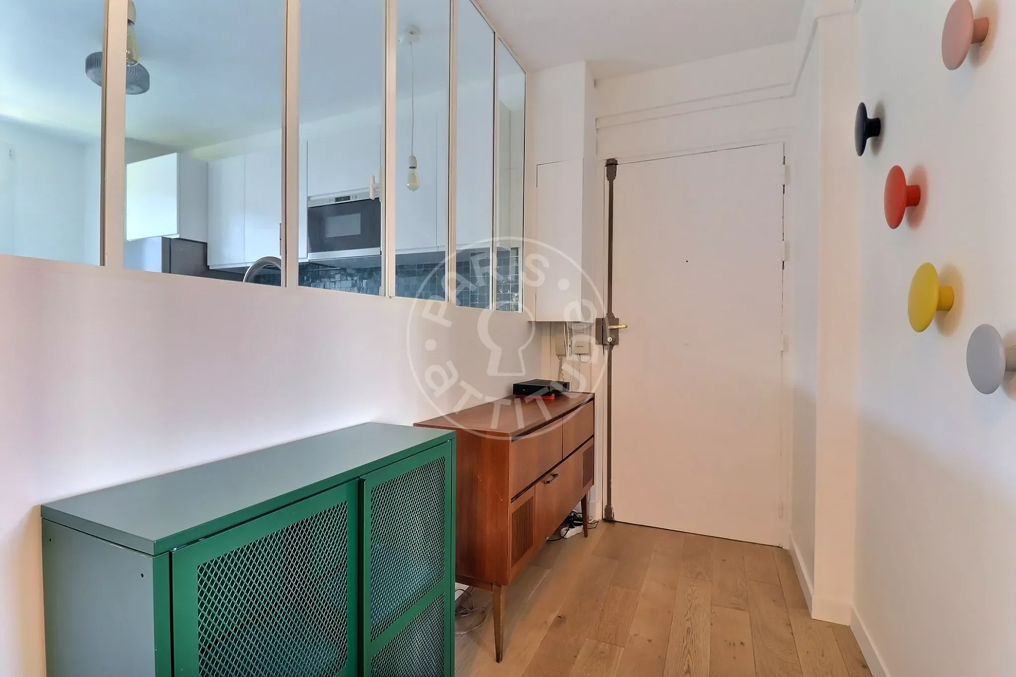 Flat Rue Caulaincourt in Paris