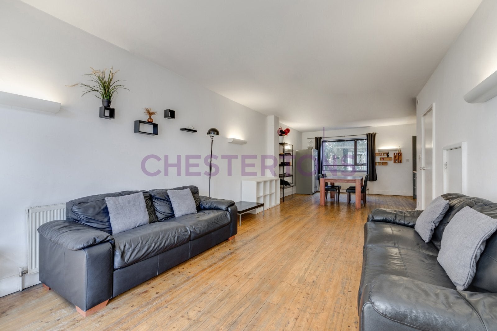 House Wellspring Close in Greater London