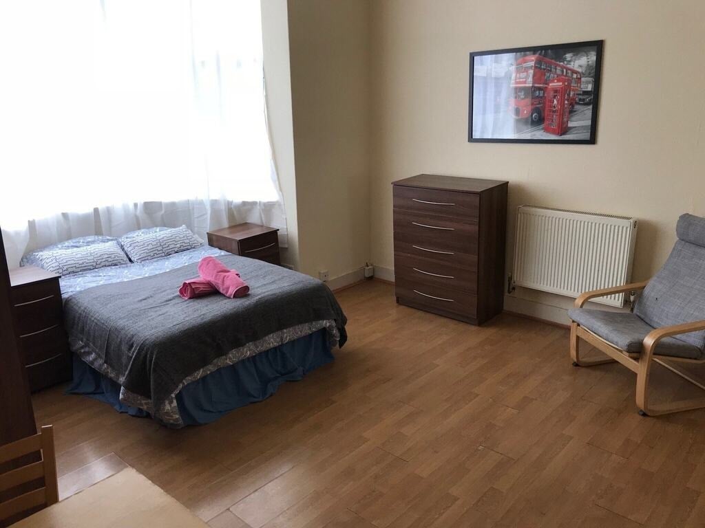 Room Anson Road in Greater London