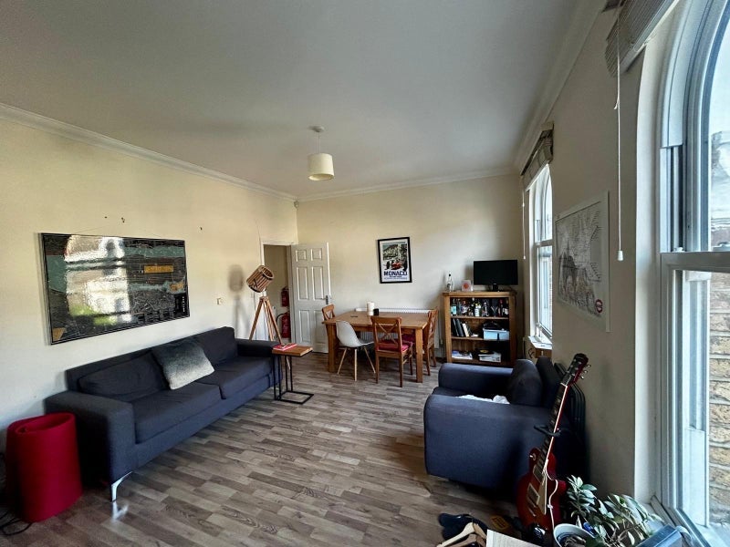 Room Digby Crescent in Greater London