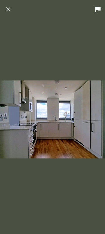 Room High Road in Greater London