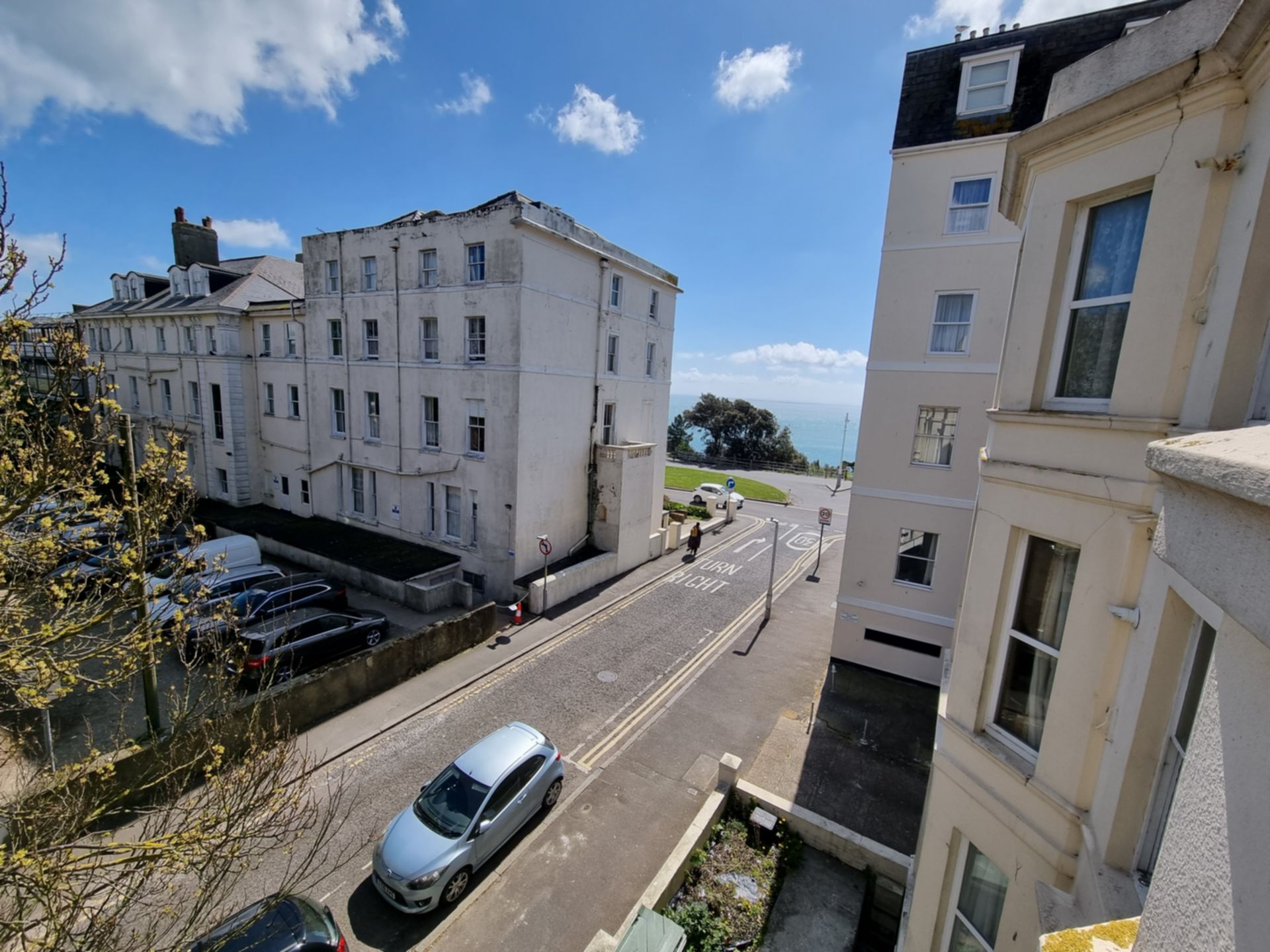 Flat Shakespeare Terrace in Folkestone and Hythe District