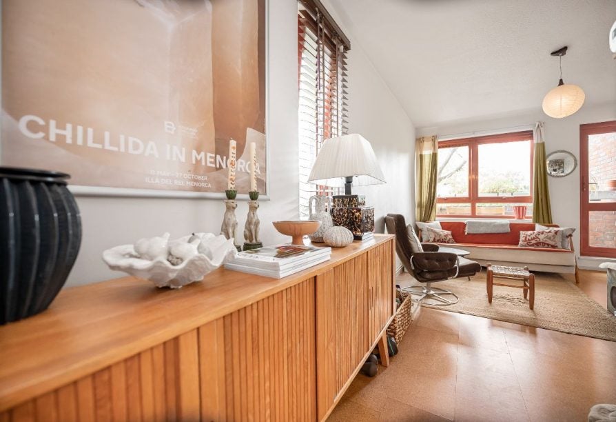 Flat Sheen Road in Greater London
