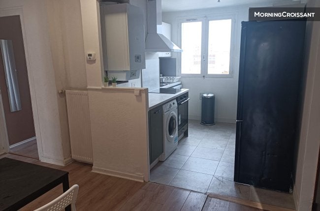Appartement Rue Ernest Renan à Vénissieux