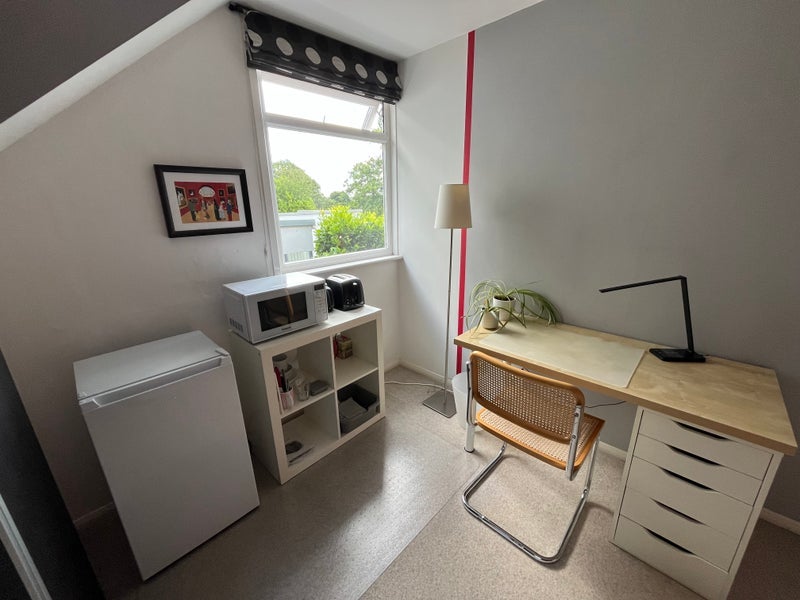 Room Hartfield Crescent in Greater London